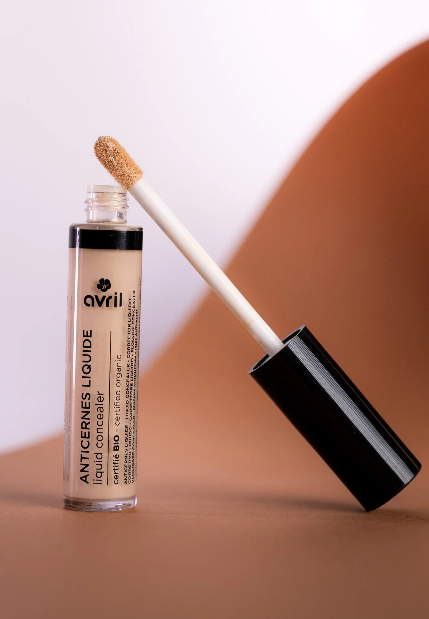 Anti-cernes liquide - Avril - Image 2