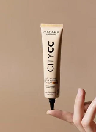 CITY CC Hyaluronic CC crème anti-pollution SPF 15 - Madara - Image 2
