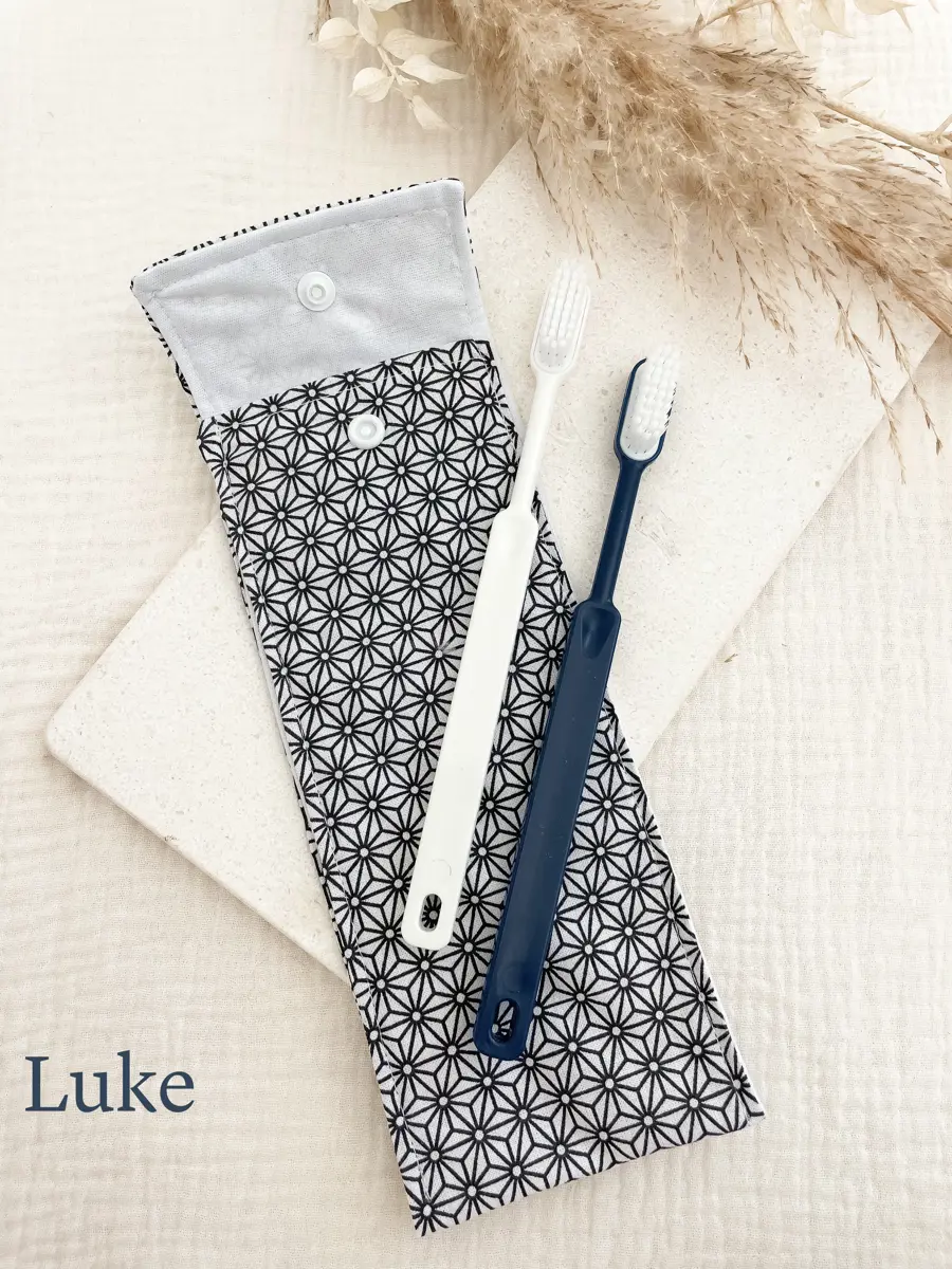 Étui imperméable pour brosse à dent ou couverts - Hommes - Image 6