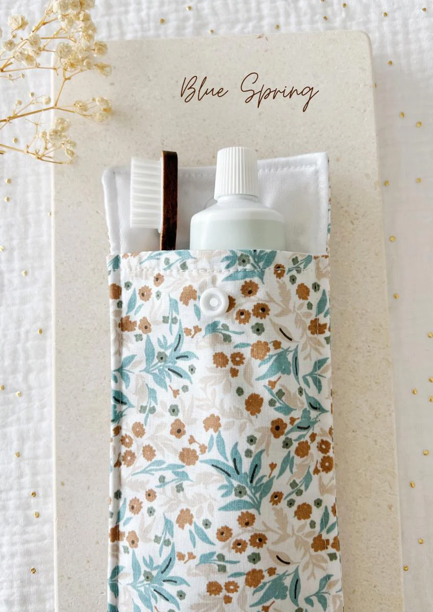 Etui imperméable pour brosse à dent et dentifrice / pochette à couvert - Image 33