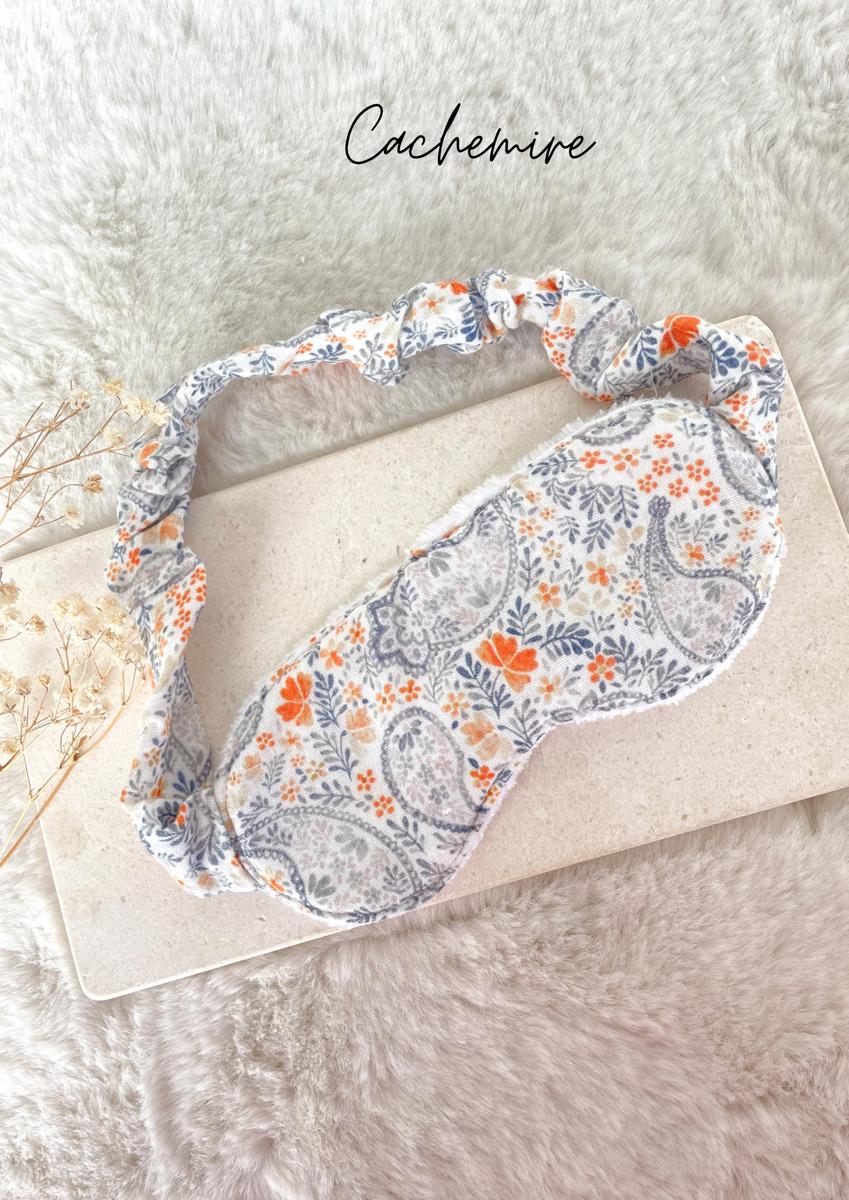 Masque de nuit avec finitions « froufrous » - Image 22