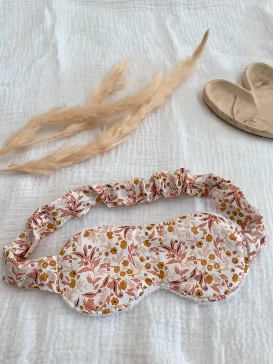 Masque de nuit avec finitions « froufrous » - Image 28