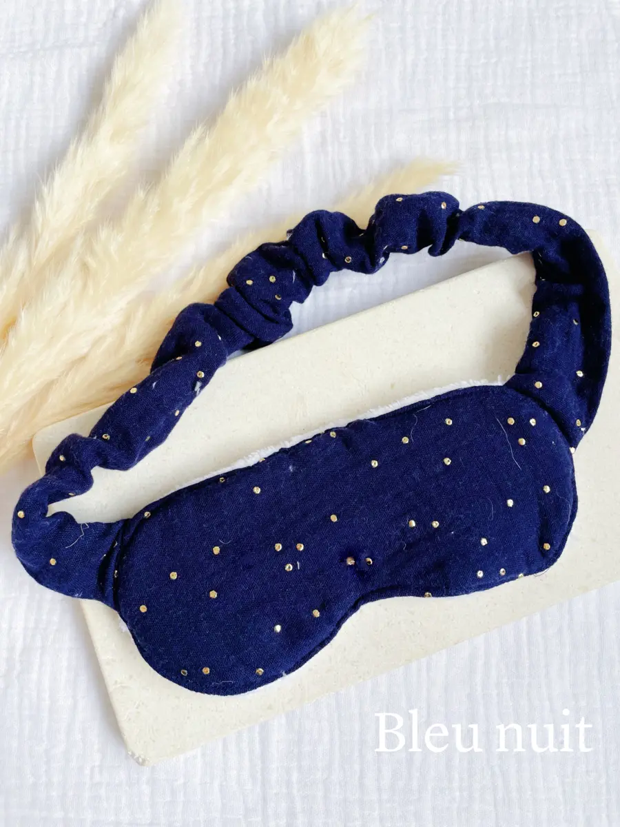 Masque de nuit avec finitions « froufrous » - Image 3