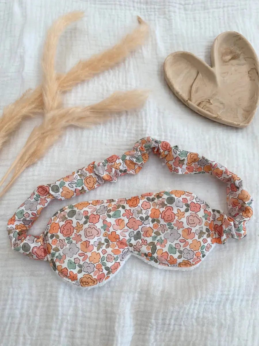 Masque de nuit avec finitions « froufrous » - Image 33