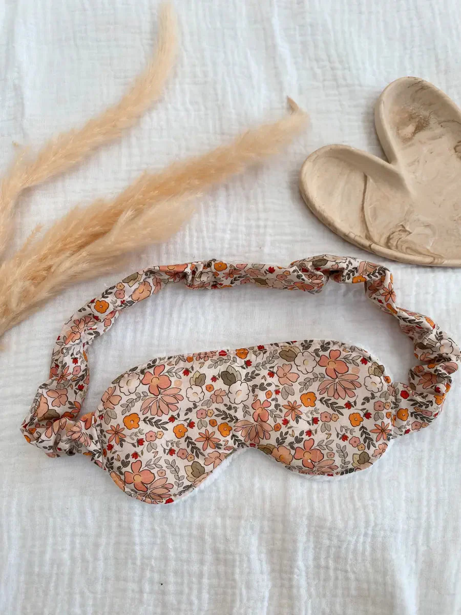 Masque de nuit avec finitions « froufrous » - Image 34