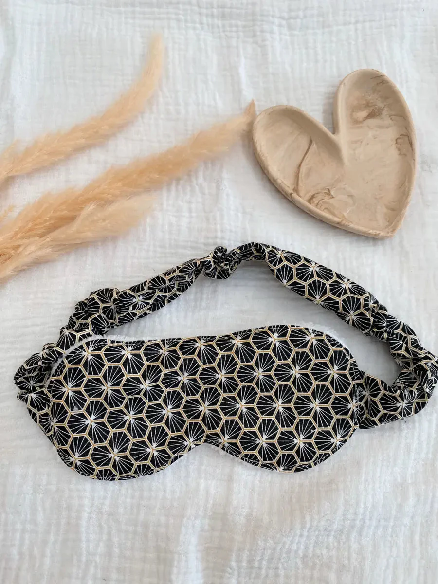 Masque de nuit avec finitions « froufrous » - Image 36