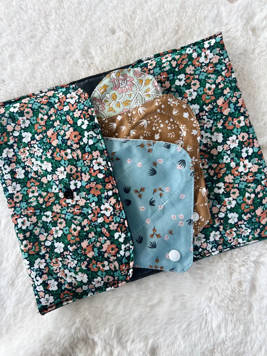 Pochette à culottes menstruelles/serviettes hygiéniques lavables - Image 10