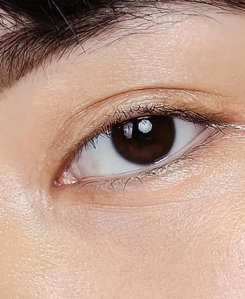 The concealer - Madara - Image 2
